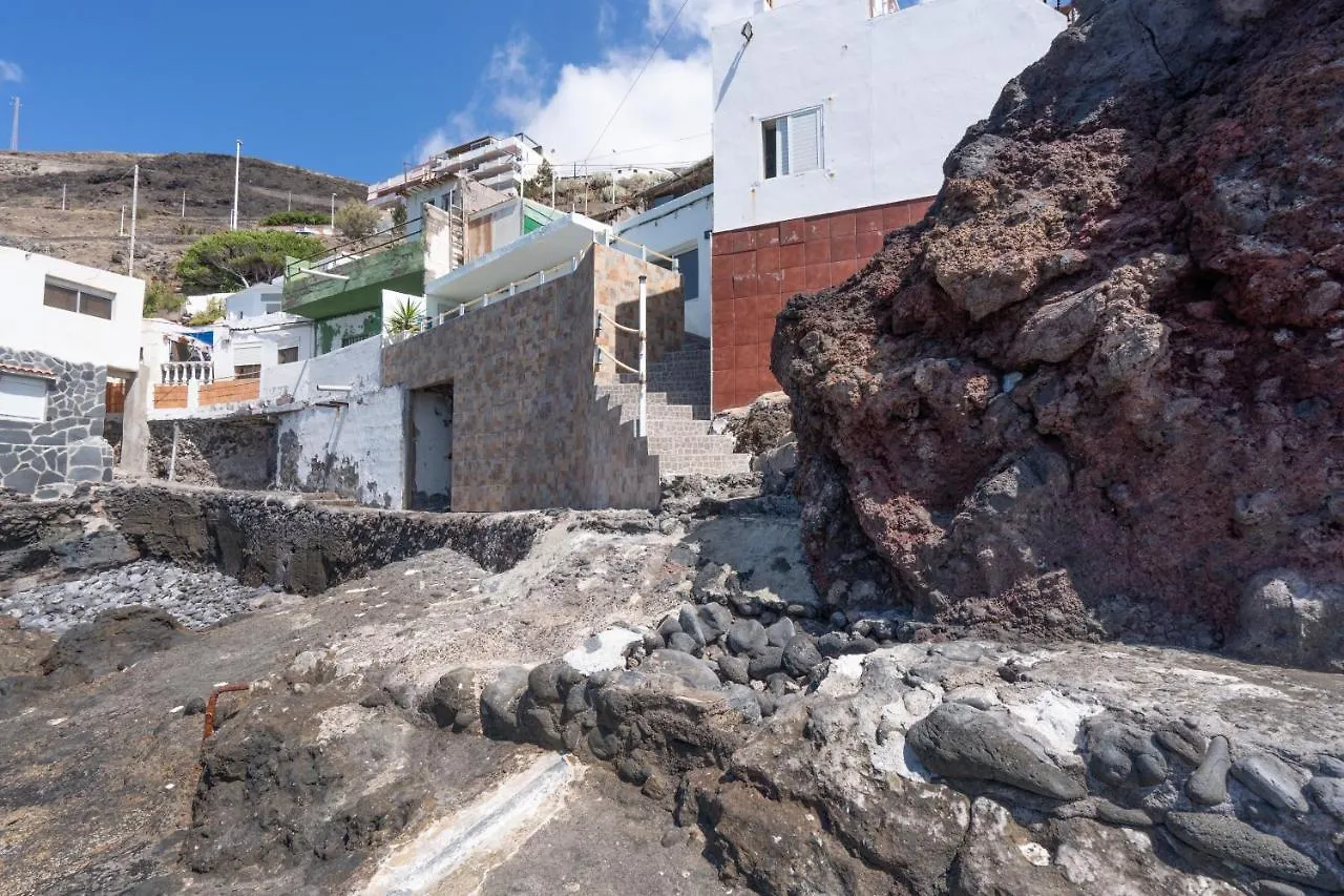 Frontline: 2 Bedrooms, Incredible Views With Large Terrace Santa Cruz de Tenerife 0*,  Spain